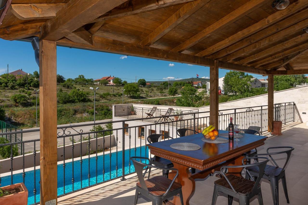 Modern Rustic Villa Kate Benkovac Exterior foto